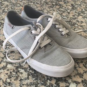 Vans women’s size 6 gray